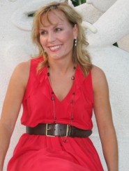 Lori_LOWE Red_Dress_50